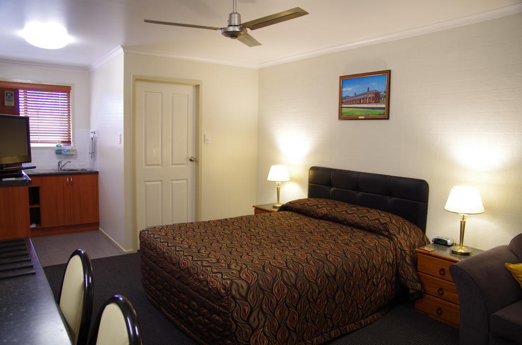Stannum Lodge Motor Inn Stanthorpe Bilik gambar